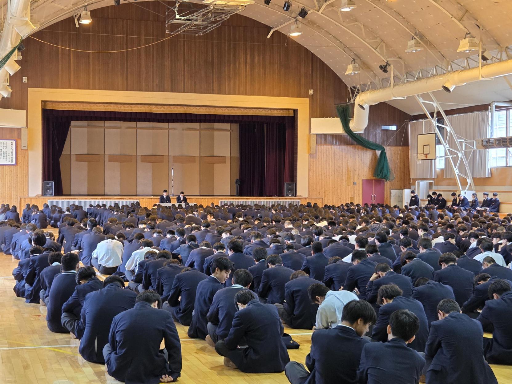 生徒総会・激励会を行いました